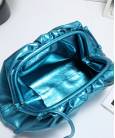 Сумка Bottega Veneta Pouch Blue Metallic Clutch